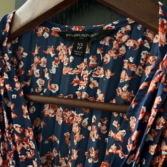 Banana Republic Floral Midi Dress Size XS - Picture 4 of 5